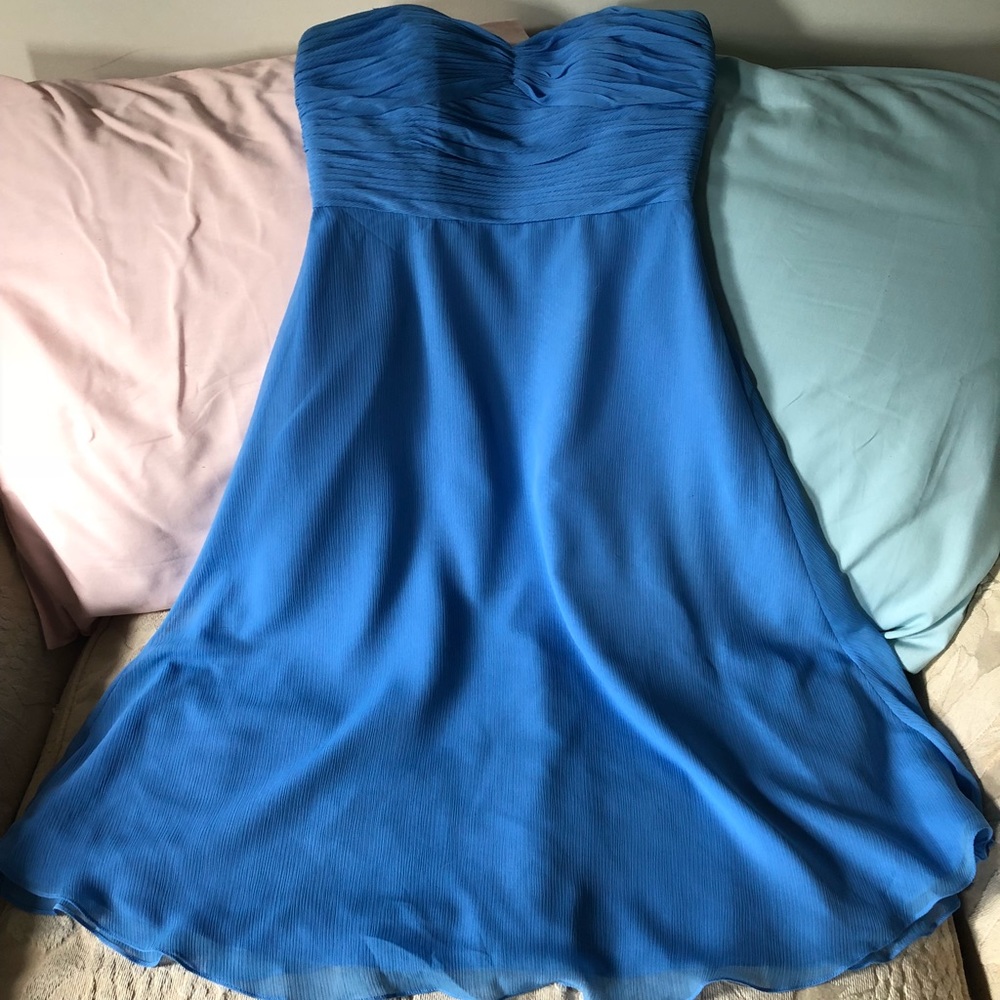 Cornflower Blue Bridesmaids’ Dress 2/2